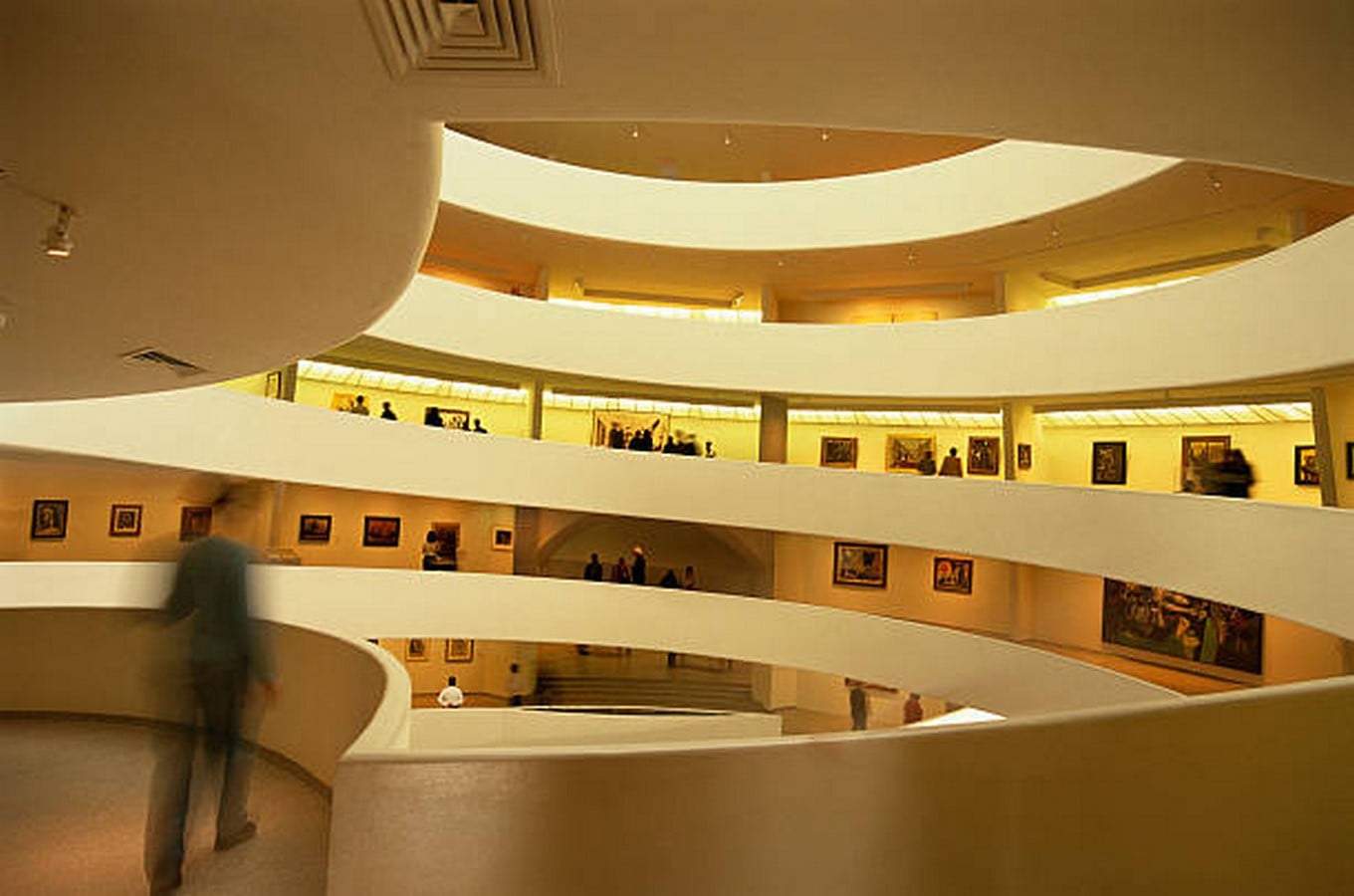 Ramp with exhibited artworks_©David Butow/Getty