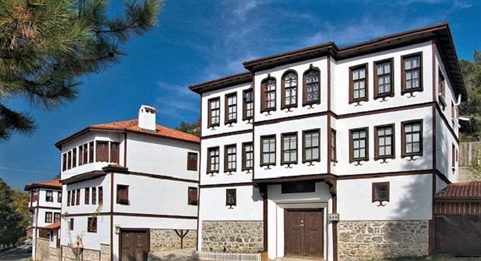An overview of Turkish vernacular architecture - Sheet20
