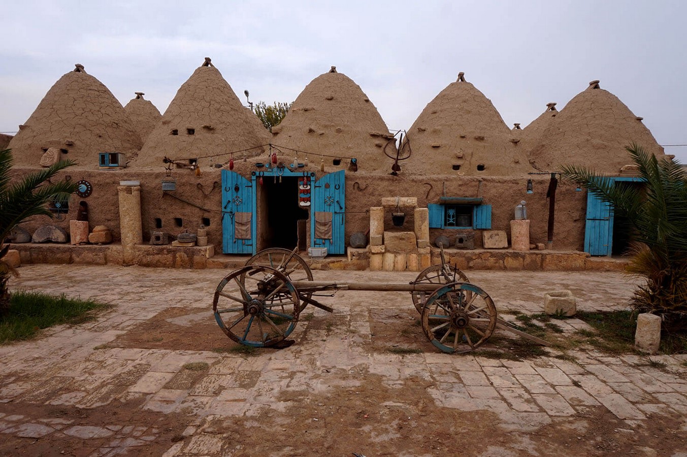 An overview of Turkish vernacular architecture - Sheet23