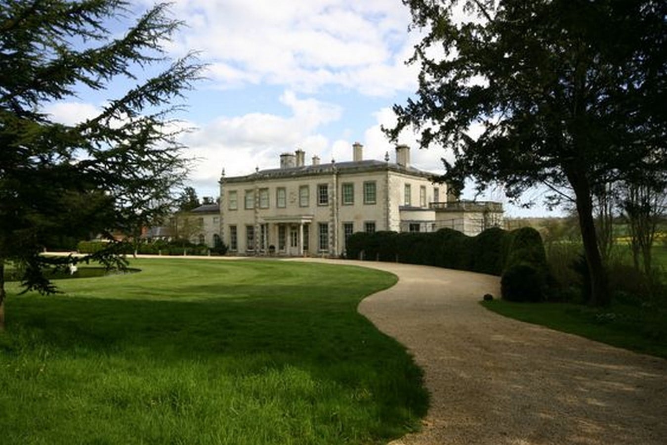 Wilbury House in UK_©Hawkley and Dawson