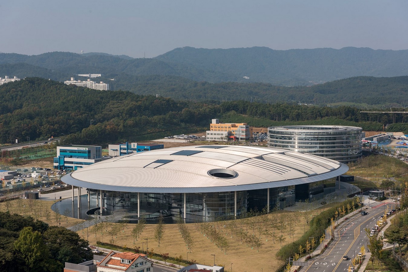 Hankook Technodome by Samoo Architects & Engineers - Sheet2