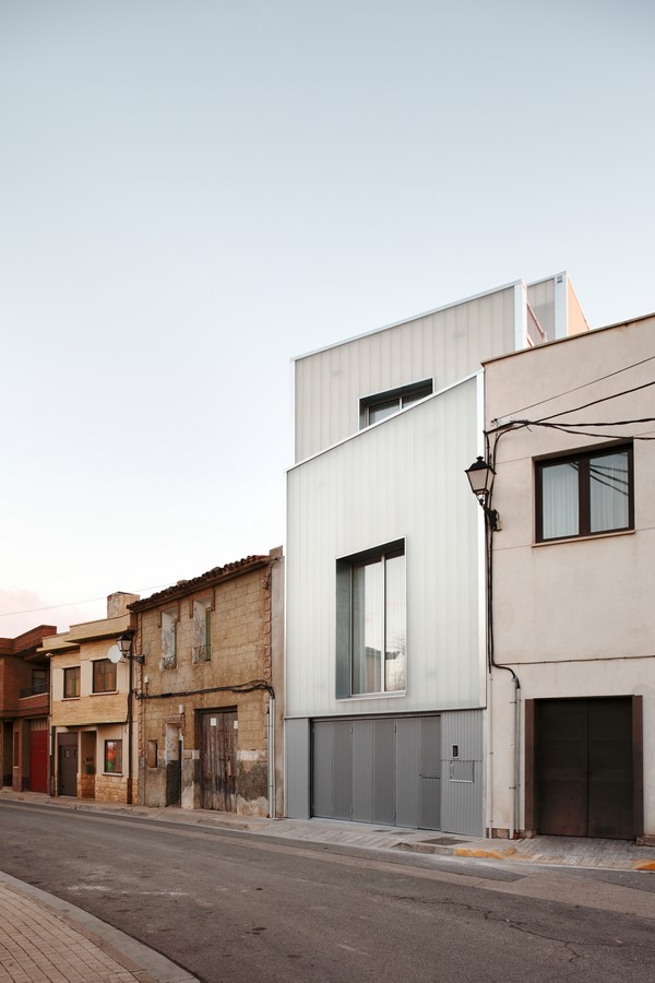 House #20 by RUE Architects - Sheet5