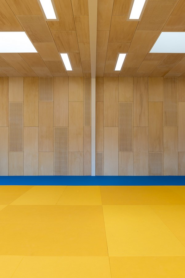 Construction of Equipment Comprising a Documentation Center by BRUT Architects - Sheet6