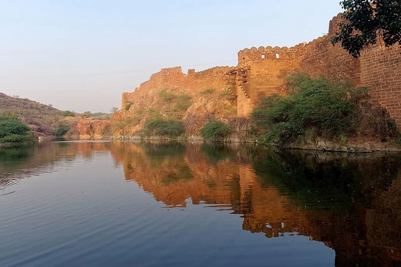 Ranisar Padamsar Lake_©https://www.thedailyexercise.com/?p=8618