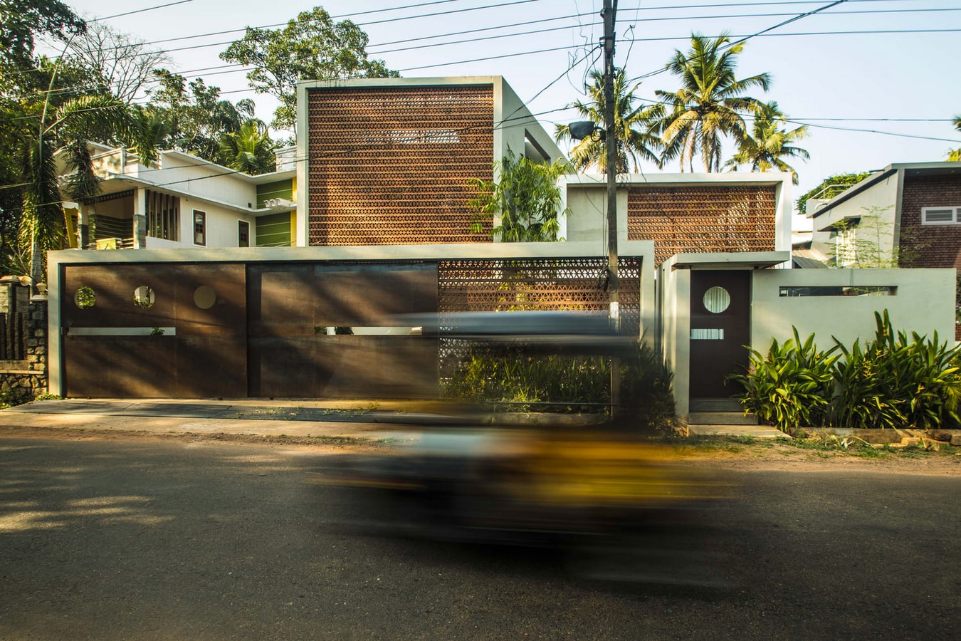 buoyant hue house_©Aby Mathew