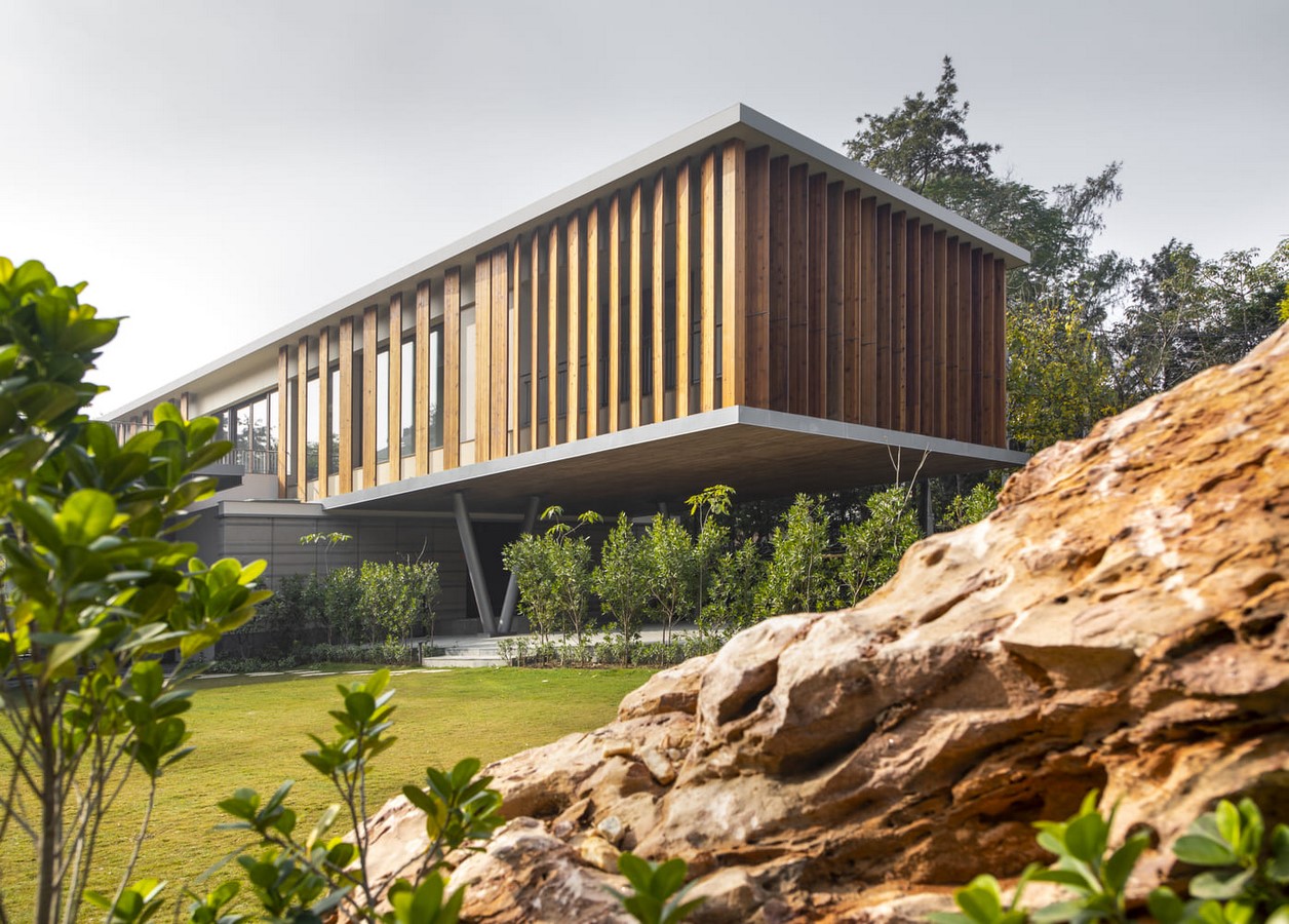 earth and glass house_©Niveditaa Gupta