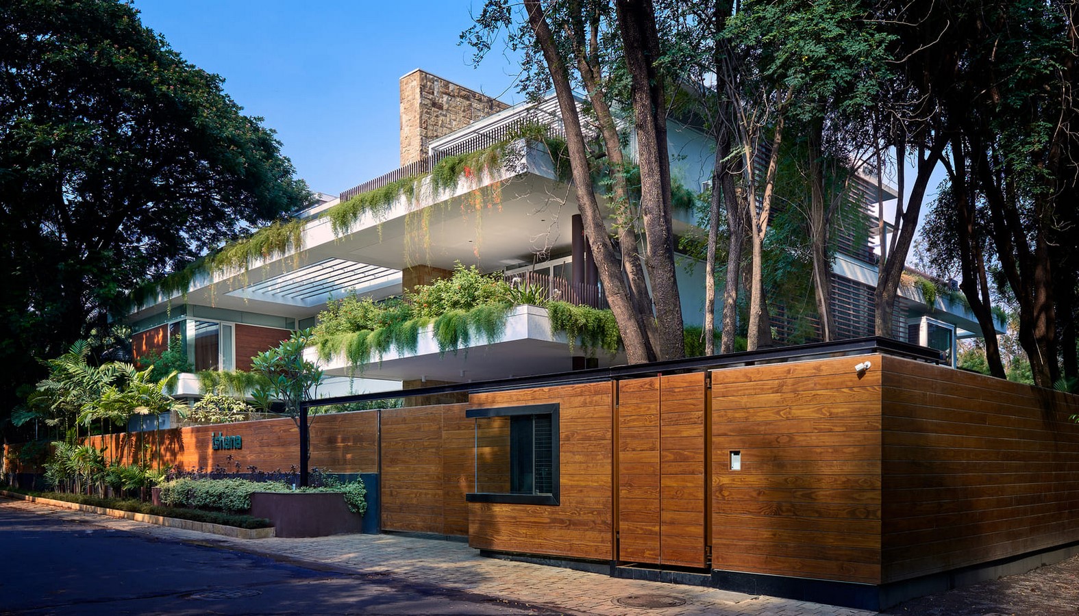 the hovering gardens house_©Hemant Patil