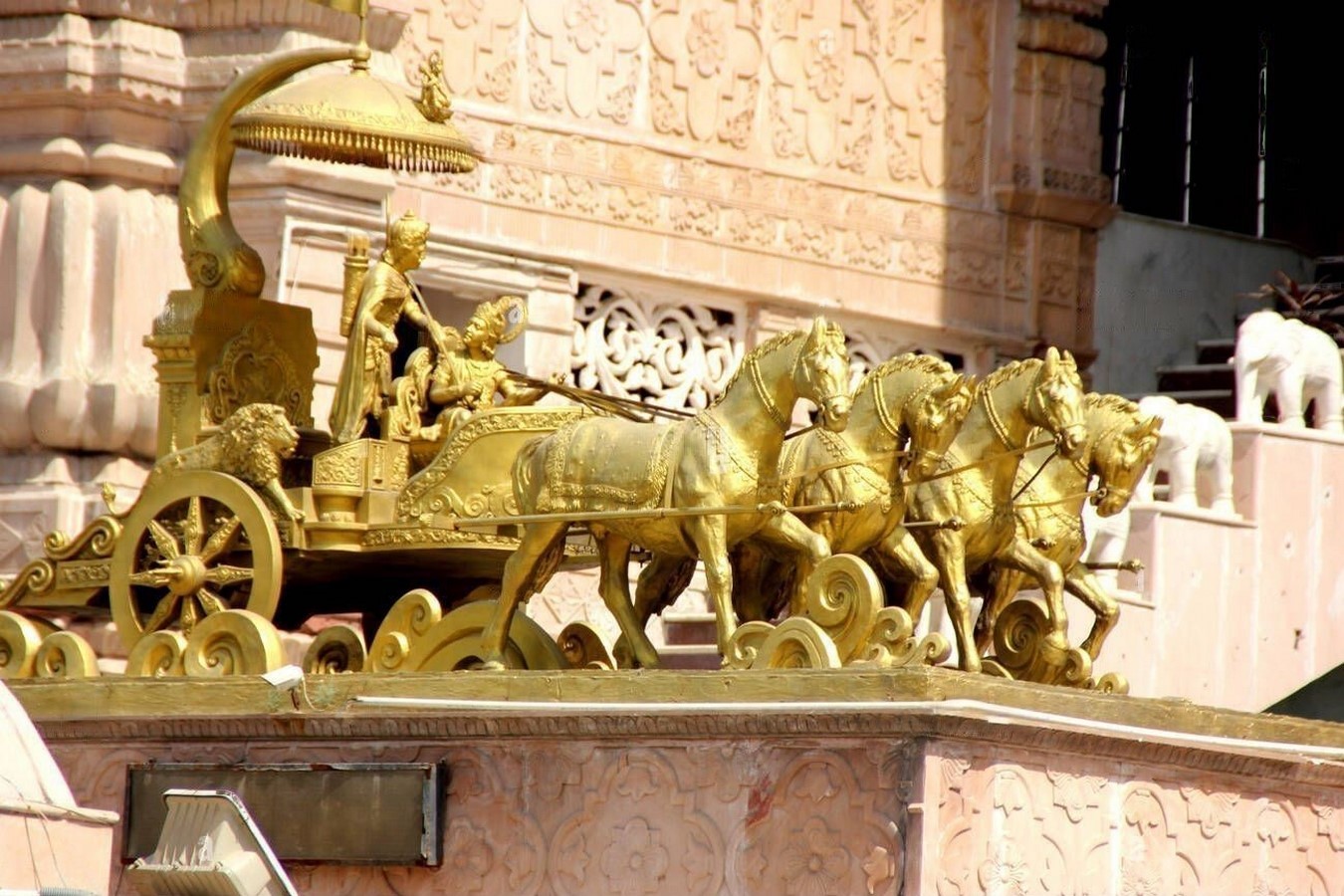 15 Places to Visit in Noida for Travelling Architect - Sheet33
