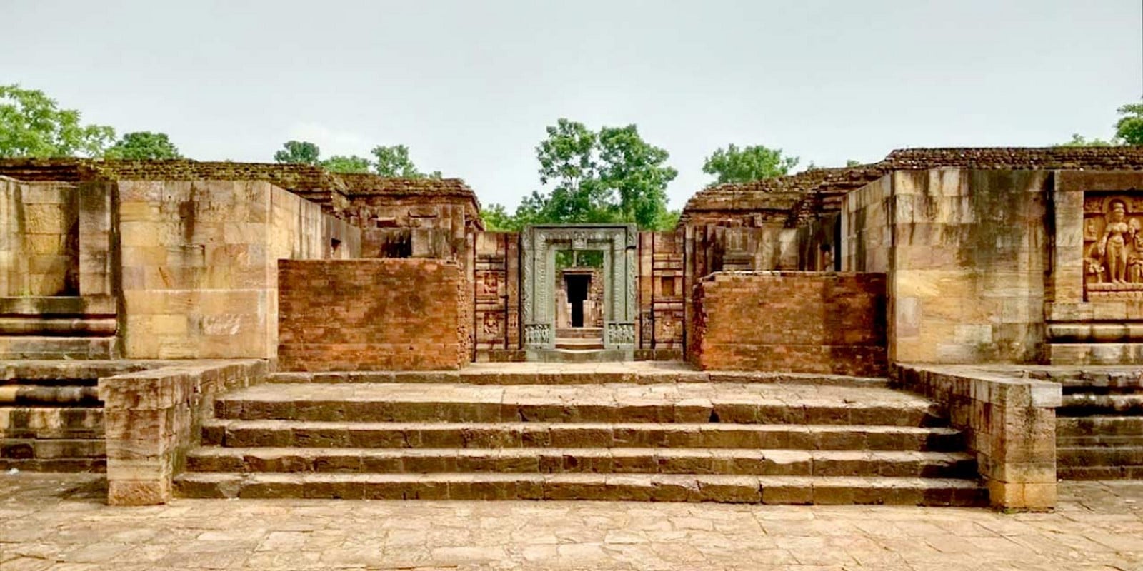 Ratnagiri Buddhist excavation_©https://bhubaneswartourism.in/ratnagiri-buddhist-excavation-bhubaneswar