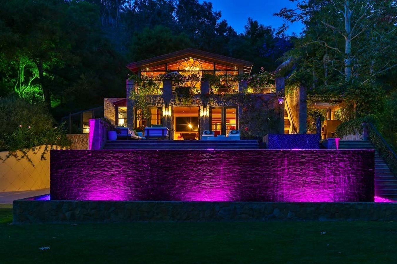 Jennifer Lopez House: 10 Facts through Architect's Lens - Sheet3