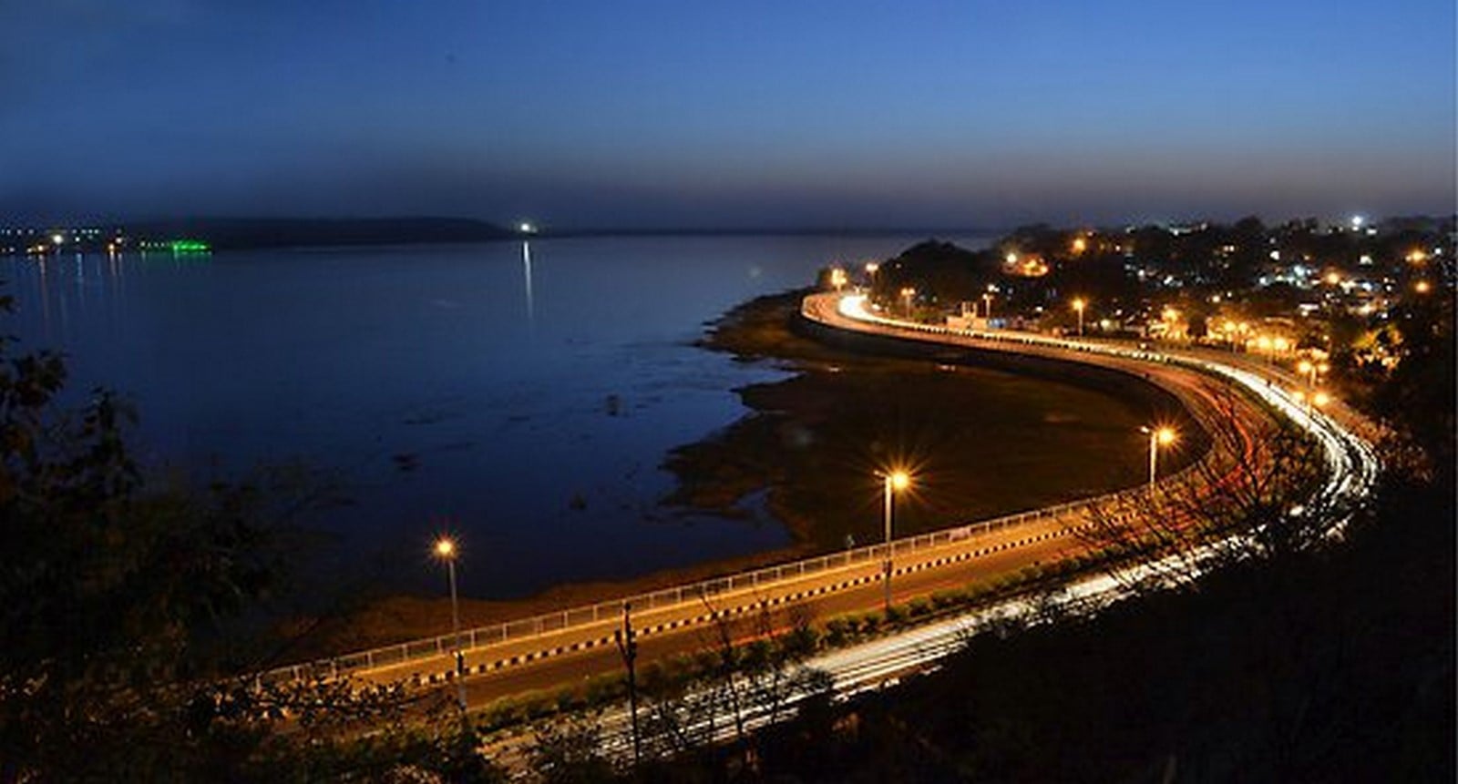 An Architectural Review of Location: Bhopal - Sheet2