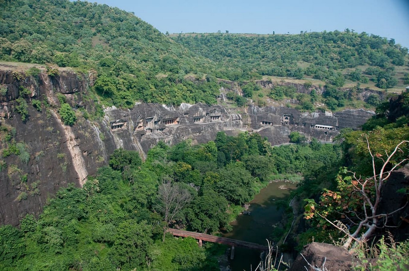 15 Must visit Heritage buildings of Maharashtra - Sheet1