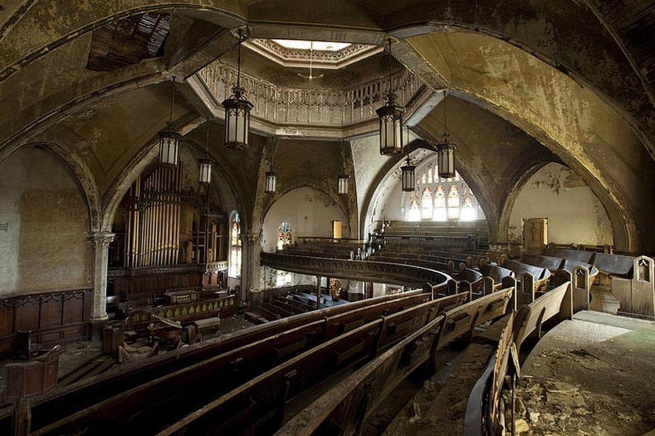 Abandoned Buildings In Detroit: 10 Buildings Every Architect Must See - Sheet1