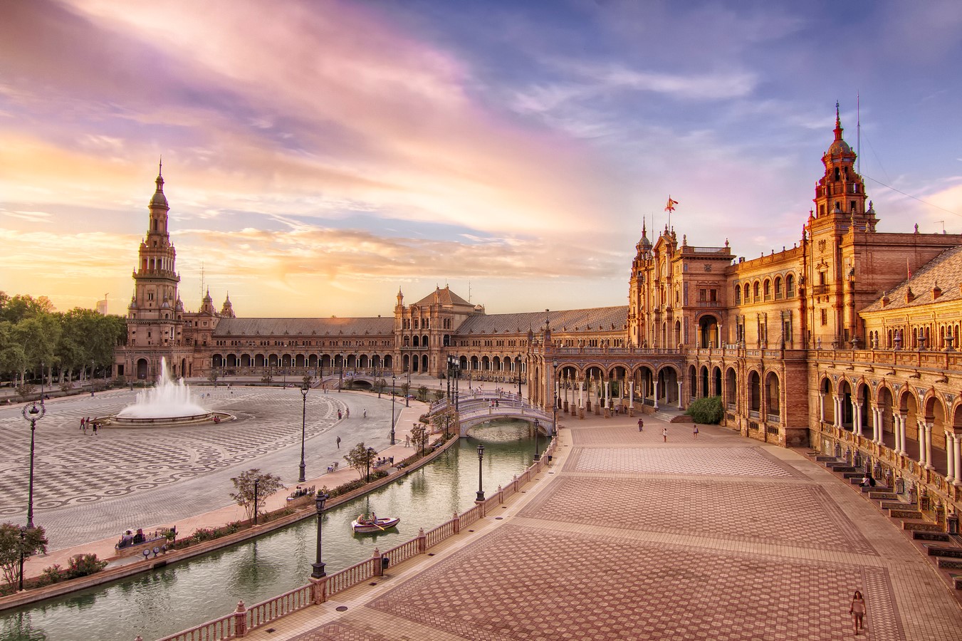 Architecture in Spain: 20 Great Buildings you should visit - Sheet11