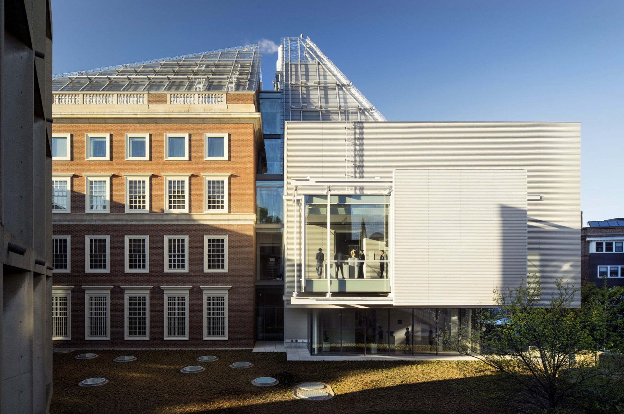 An Inside look at the Studios of Renzo Piano Building Workshop - Sheet4