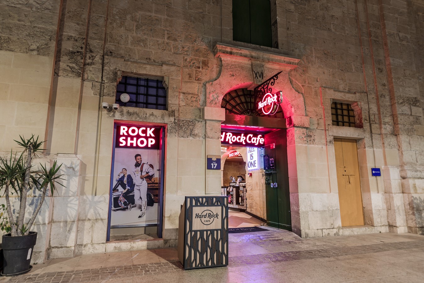 Hard Rock Valletta by Hrynkiewicz & Sons Architects - Sheet9
