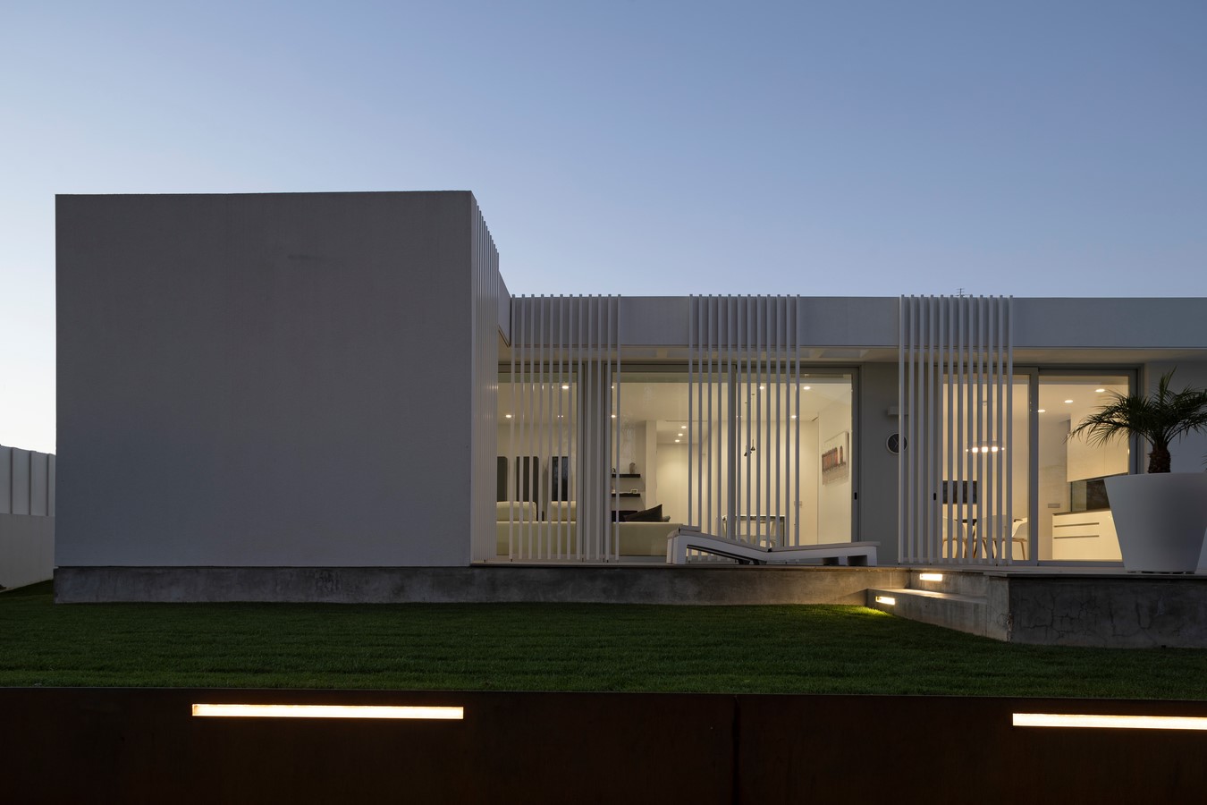 Benlliure House by Mano de Santo l Architecture - Sheet5