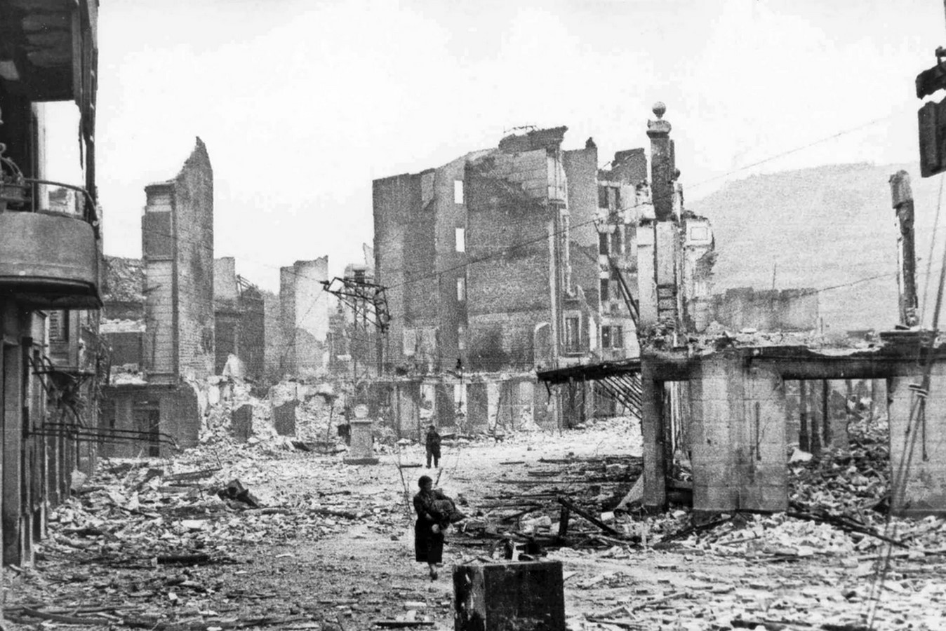 Story behind the Art: Guernica - Sheet2
