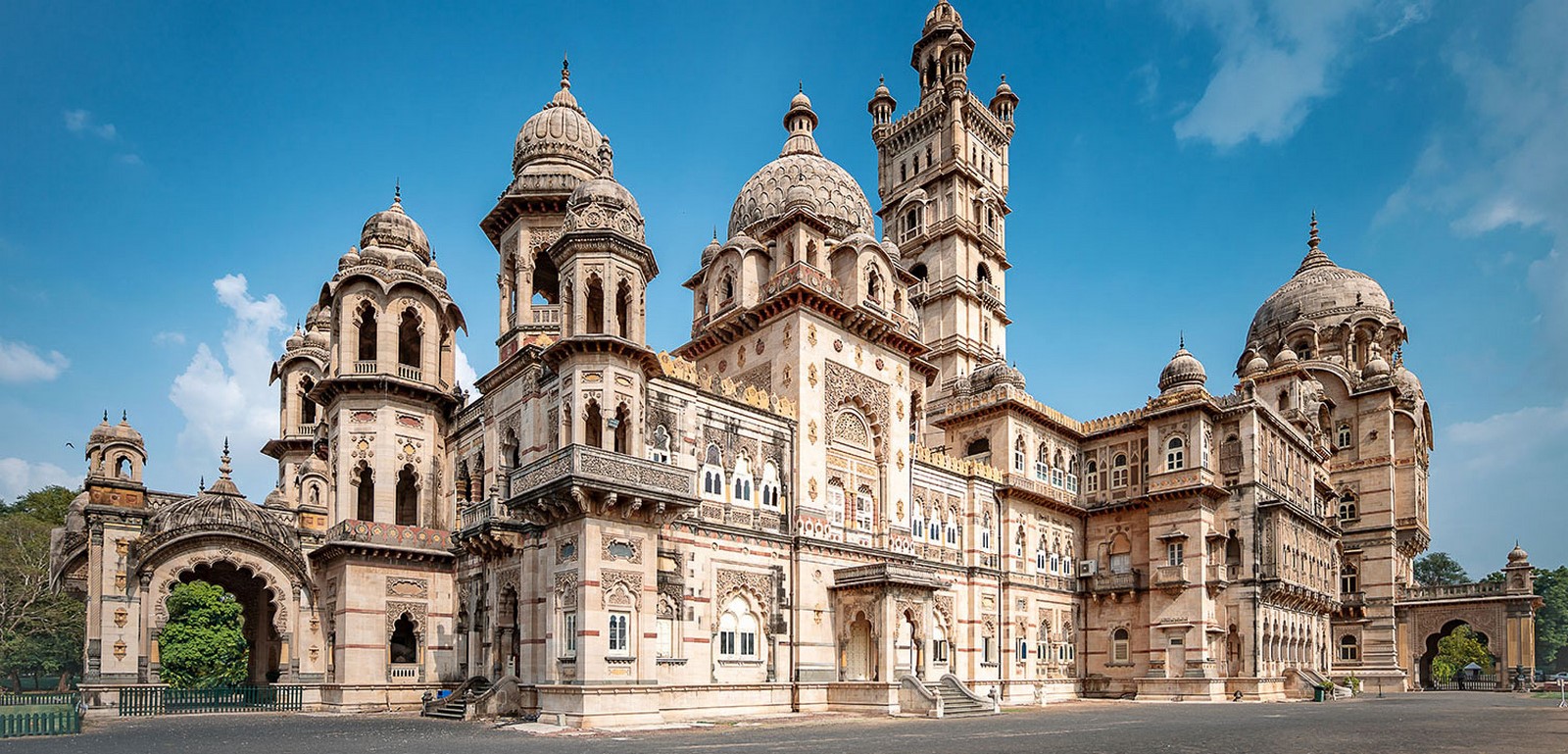15 Places to Visit in Vadodara for Travelling Architect - SHeet2