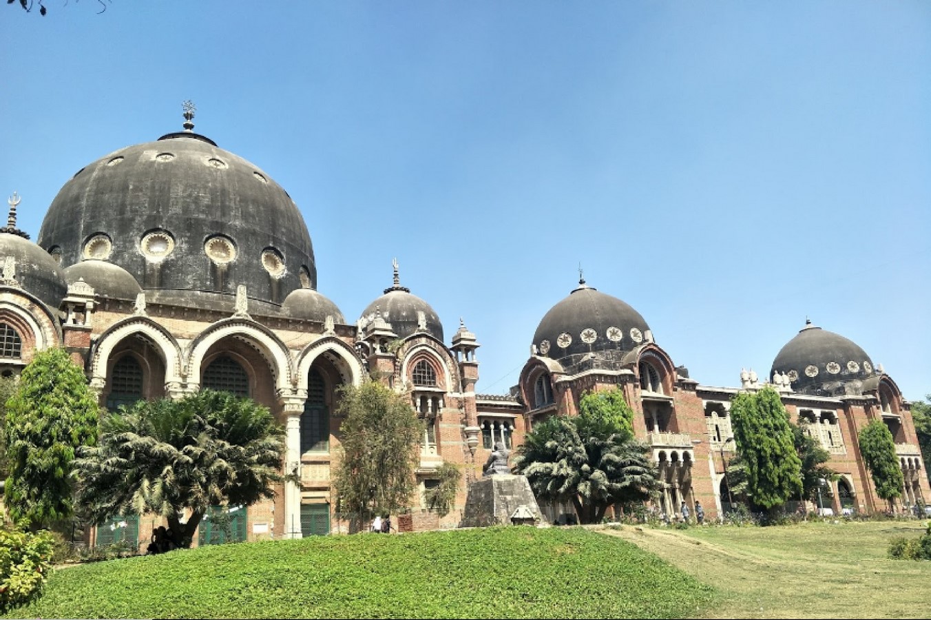 15 Places to Visit in Vadodara for Travelling Architect - SHeet30