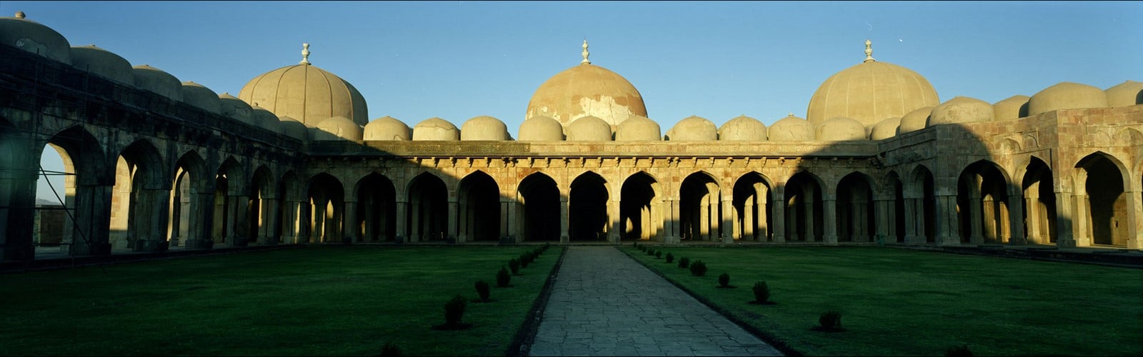 An architectural review of location: Mandu, MP - Sheet3