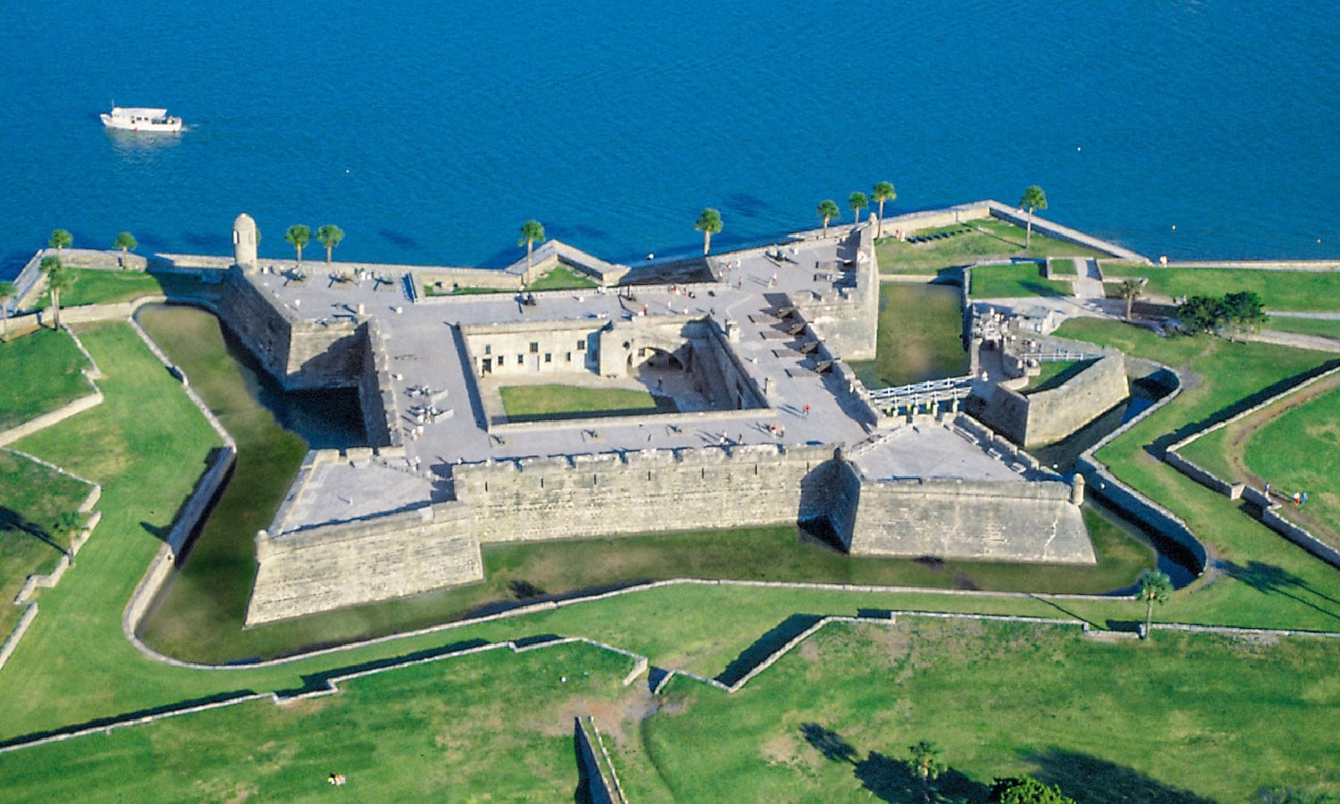 Castillo de San Marcos_© website_www.visitstaugustine.com
