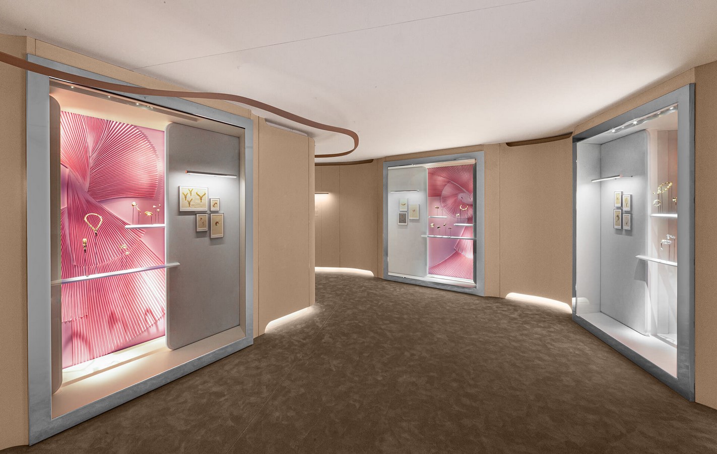 An overview of The Art of Movement, Van Cleef and Arpels - Sheet2