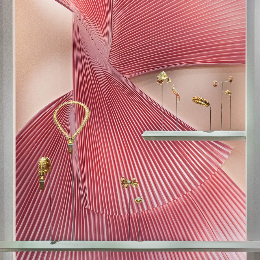 An overview of The Art of Movement, Van Cleef and Arpels - Sheet4