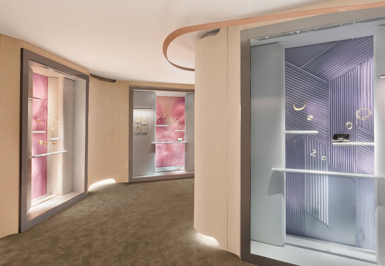 An overview of The Art of Movement, Van Cleef and Arpels - Sheet5