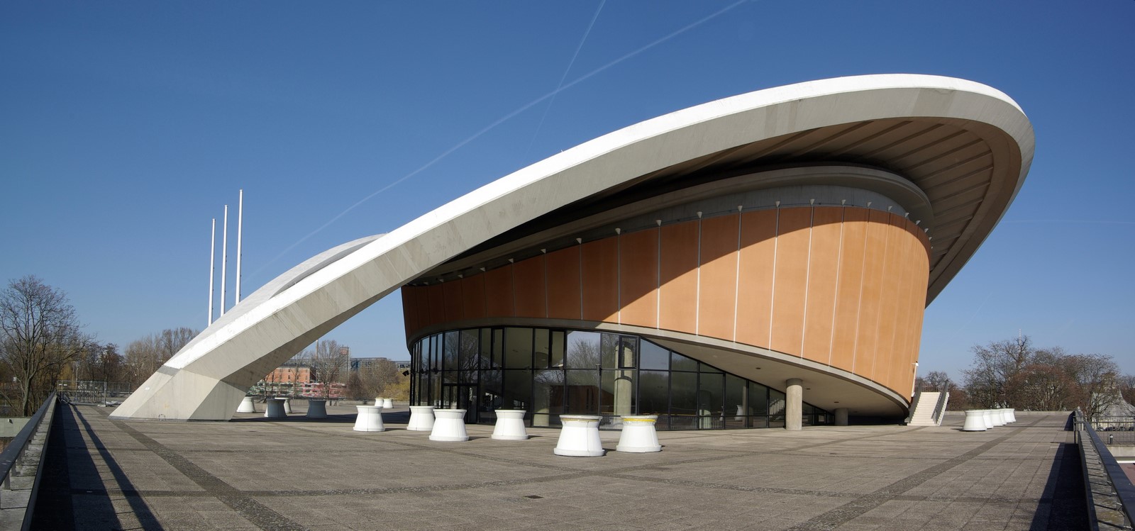 An Architectural review of Æon Flux - Sheet7