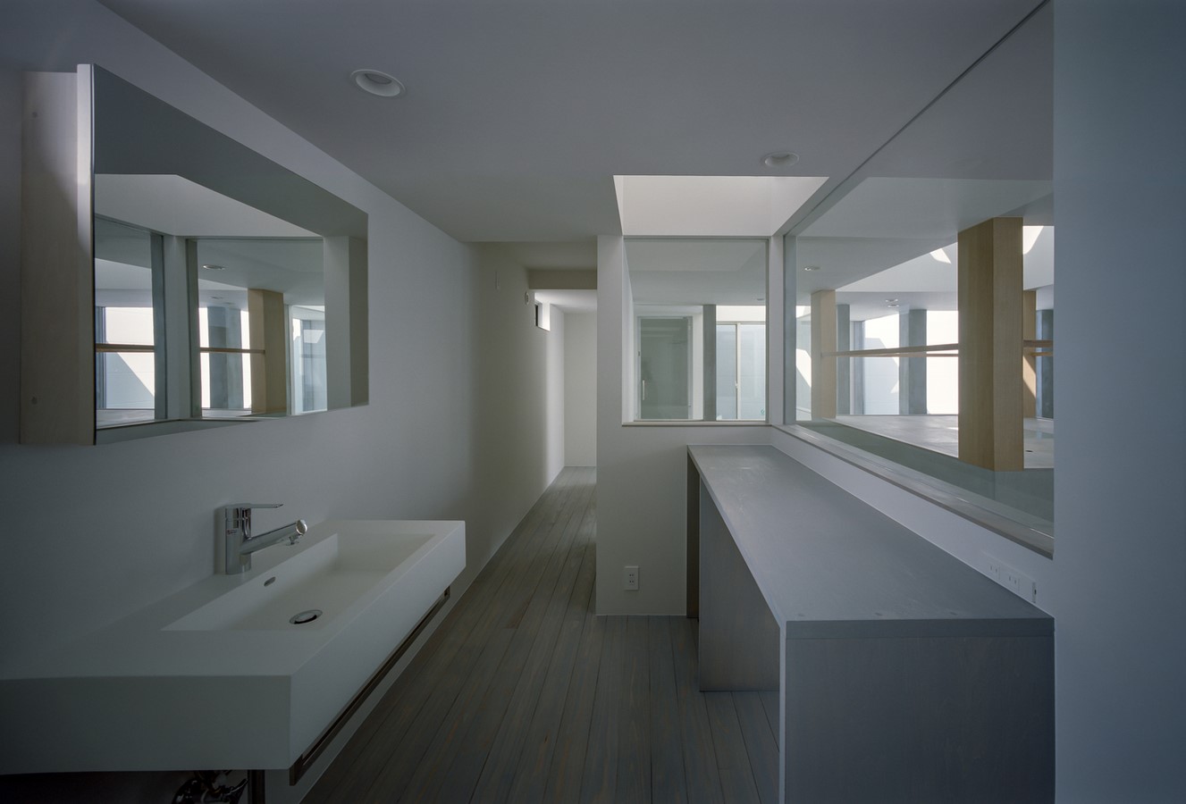 House with Light Void by FujiwaraMuro Architects - Sheet3