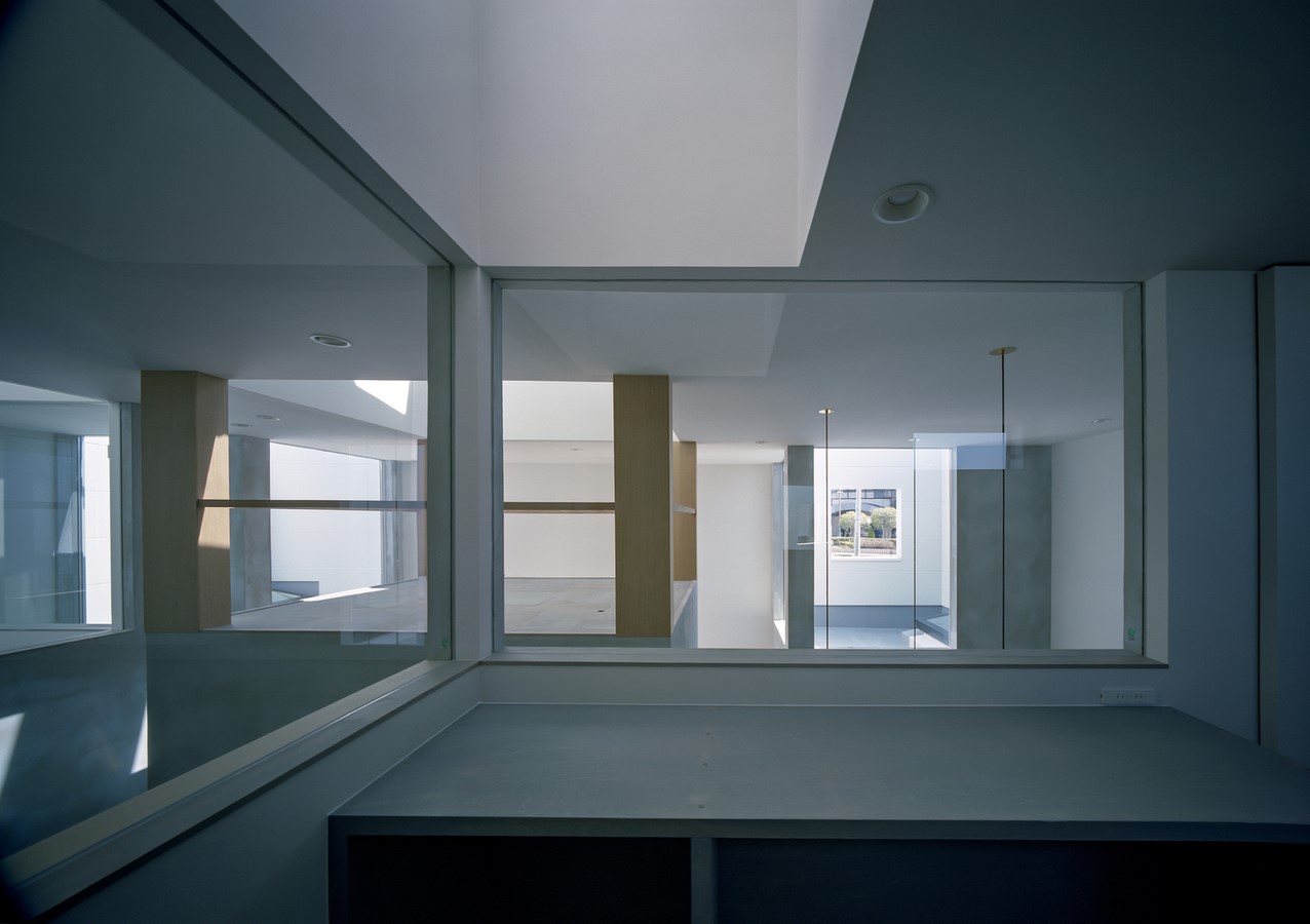 House with Light Void by FujiwaraMuro Architects - Sheet6