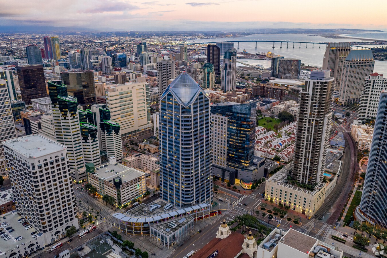 Tall Buildings In San Diego: 20 Architectural Marvels Every Architect Must See - Sheet9