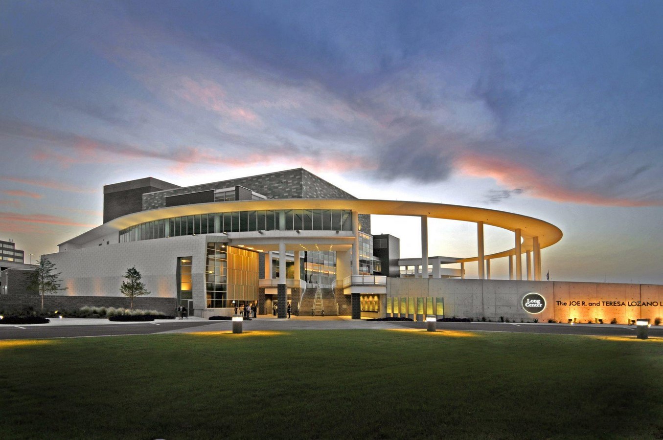 Architecture In Austin: 15 Uniques Buildings Every Architect Must See - Sheet14