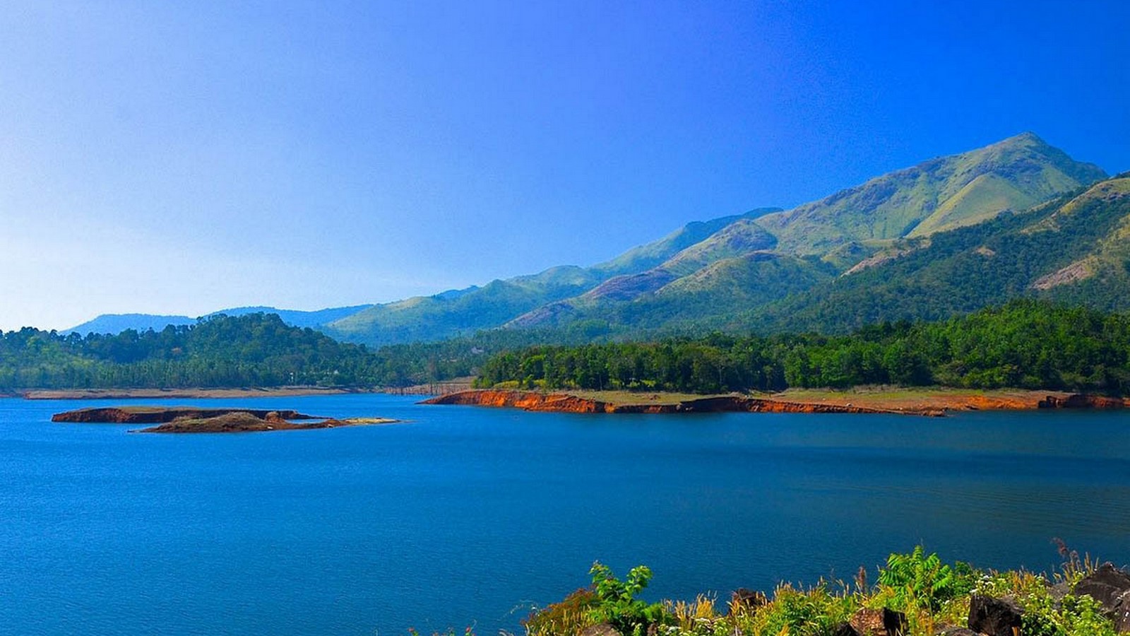 15 Places to visit in Wayanad for Travelling Architect - Sheet32