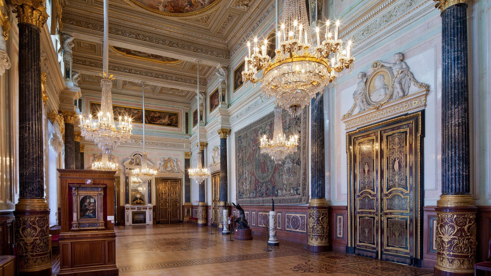 The Leonardo da Vinci Room ©The State Hermitage Museum