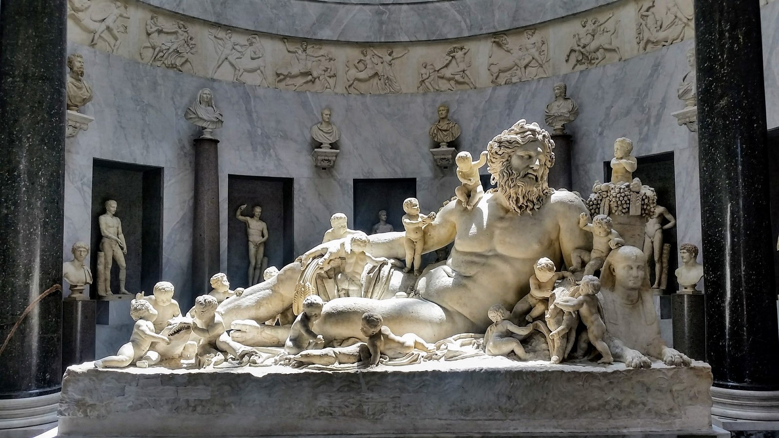 Museums of the World: Vatican Museums - Sheet22