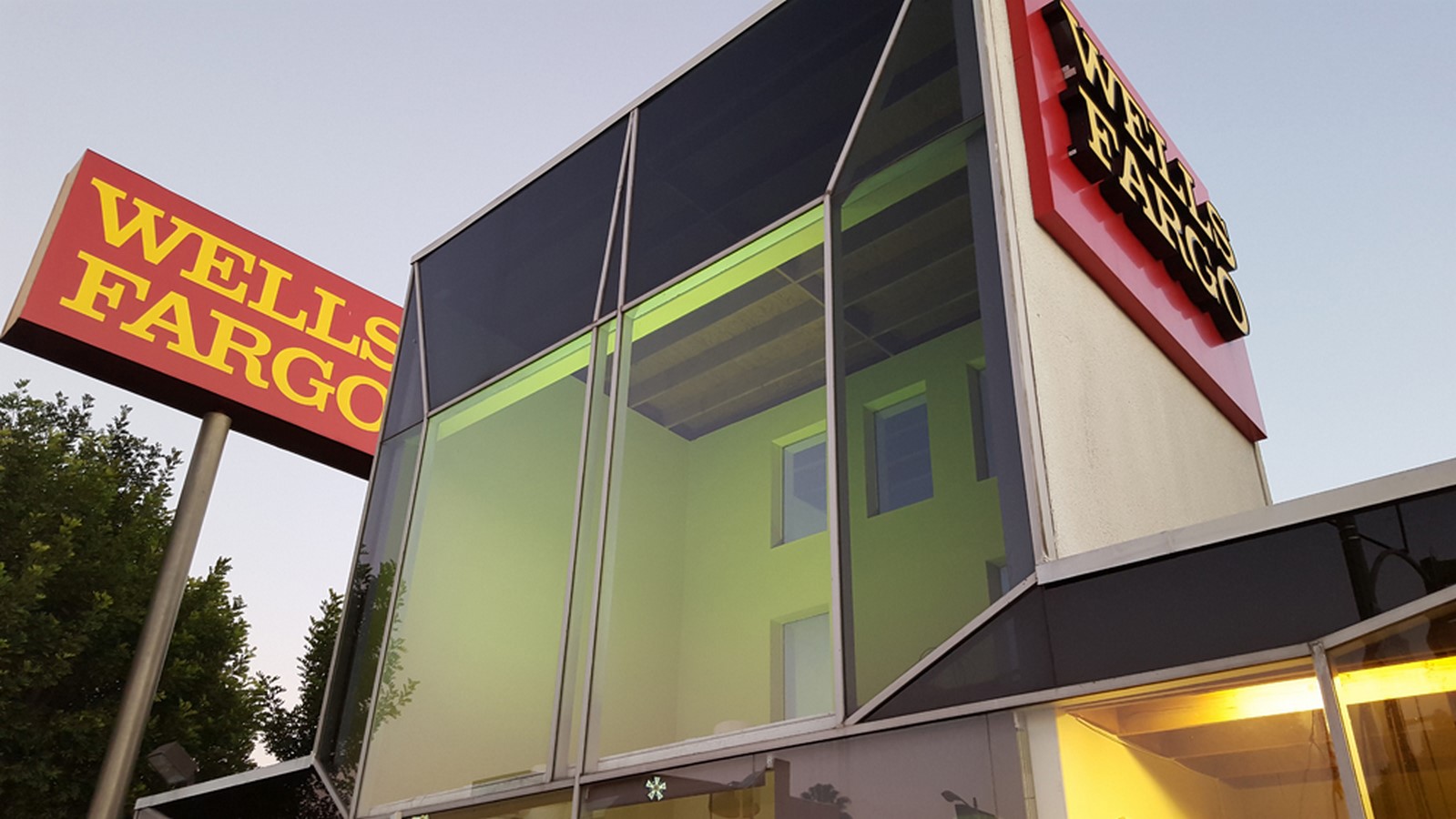 Buildings In Los Angeles: 15 Architectural Marvels Every Architect Must See - Sheet5