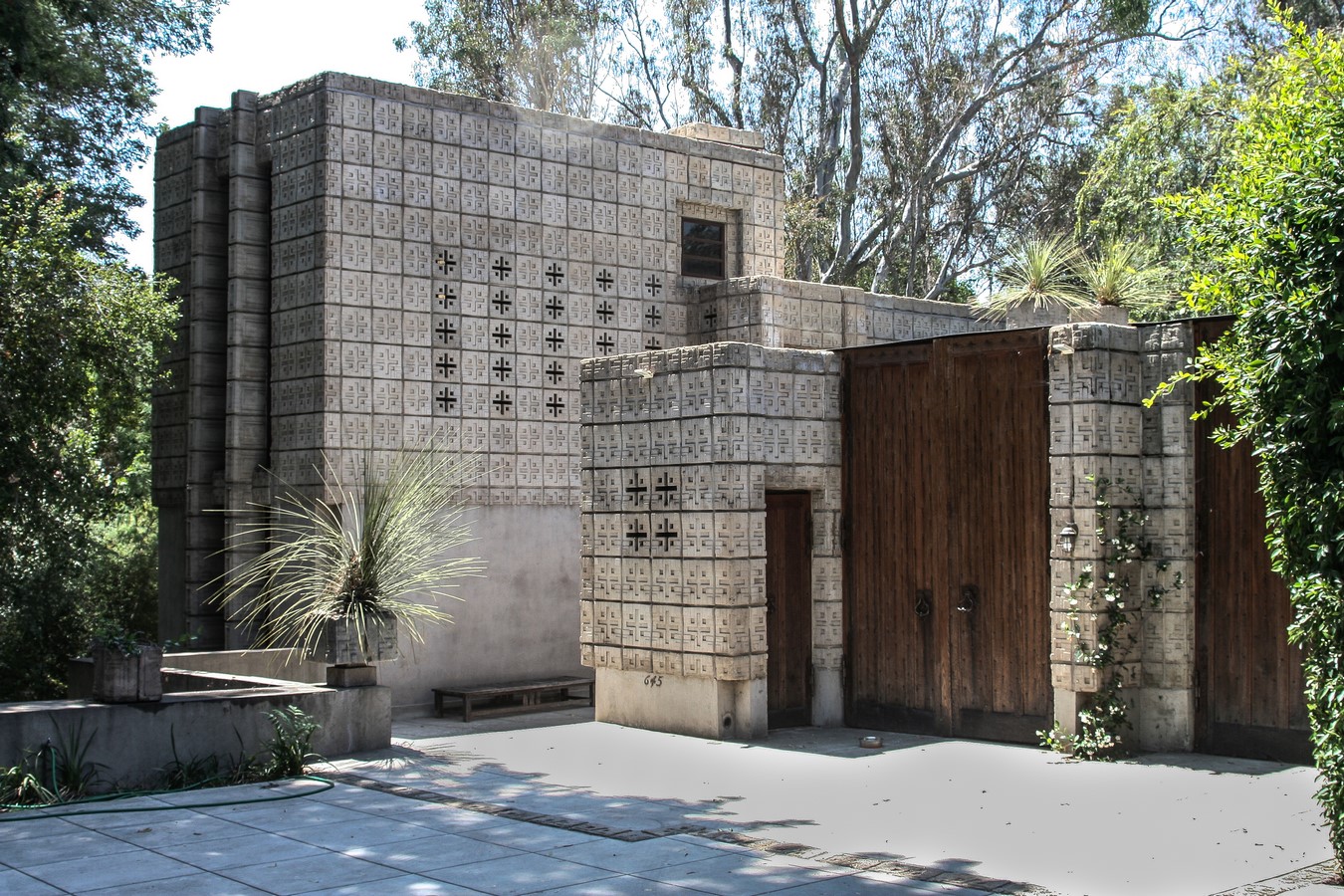 Buildings In Los Angeles: 15 Architectural Marvels Every Architect Must See - Sheet7