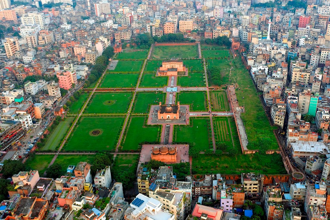 Lalbagh Fort _©https://commons.wikimedia.org/w/index.php?title=User:Pinu_Rahman