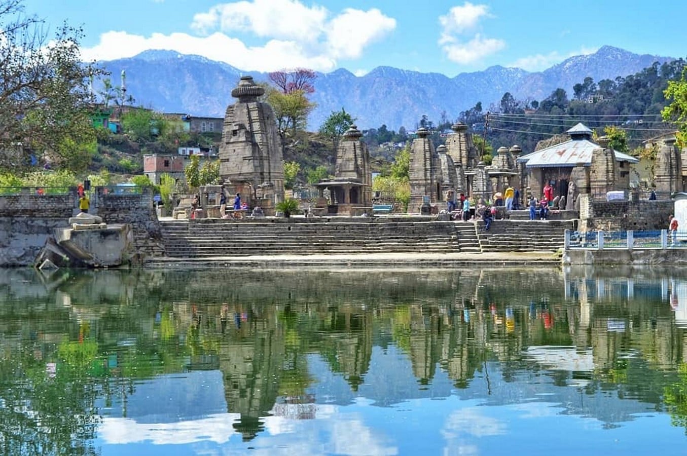15 Places To Visit In Uttarakhand for Travelling Architect - Sheet11