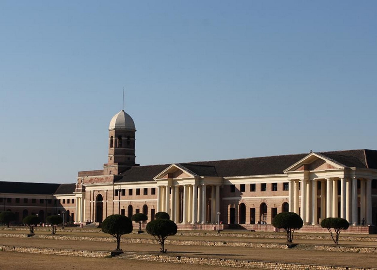 15 Places To Visit In Uttarakhand for Travelling Architect - Sheet28
