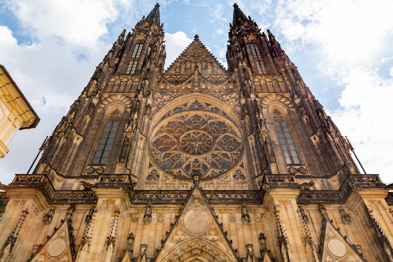 Prague’s pride – The skyline of the city - Sheet5
