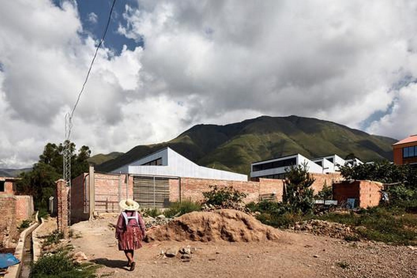 An architectural review of a location: Bolivia - Sheet7