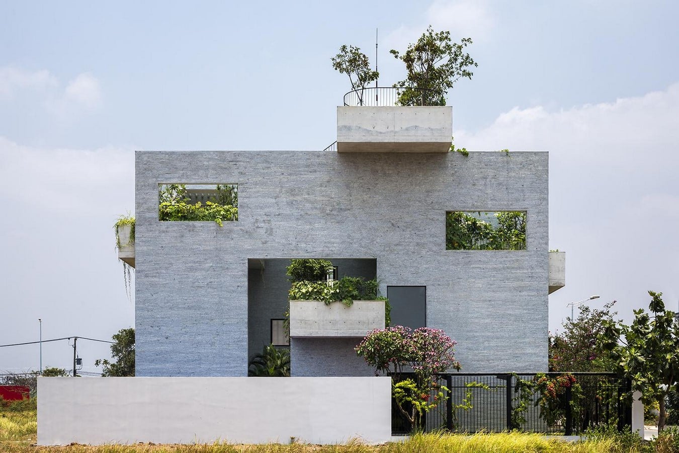 Past, Present and Future: Residential Design - Sheet4