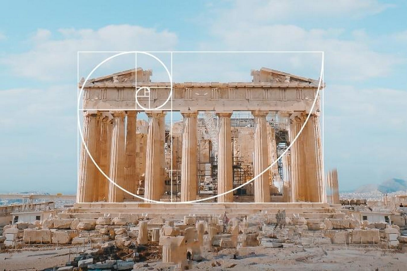 The Fibonacci series and the Golden Ratio_©Pat Whelon on https://unsplash.com