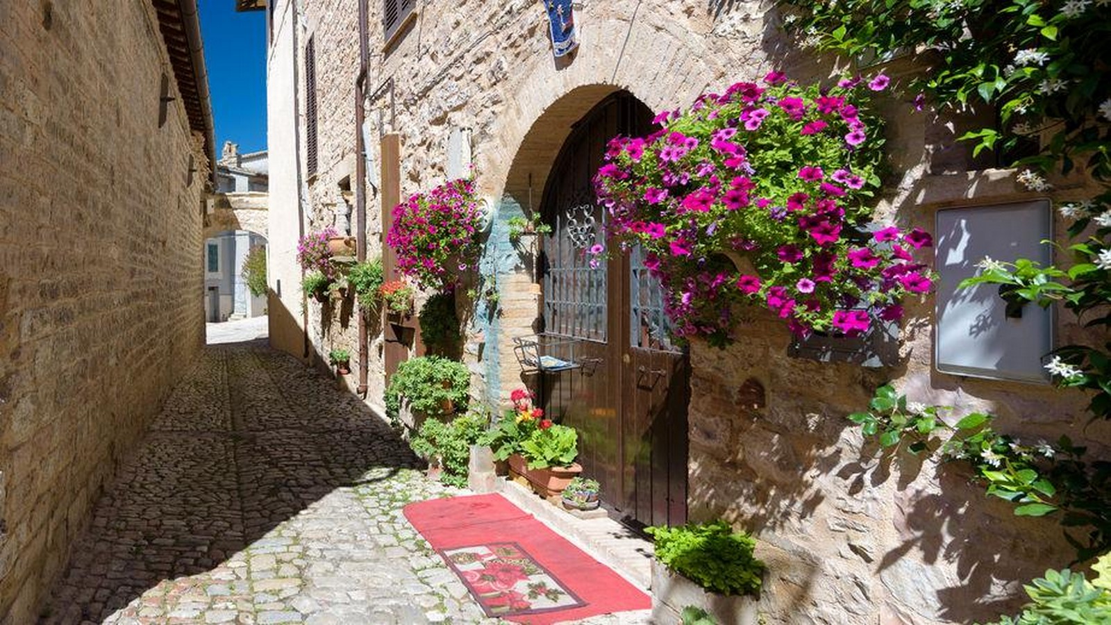 Streets of Spello_©Benvenuto travels