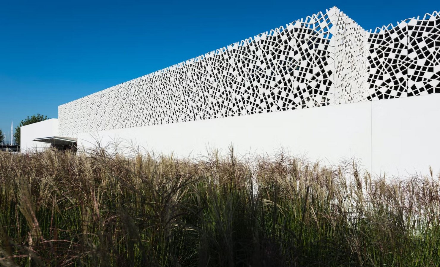 Geneva Wellness Centre_© Architizer