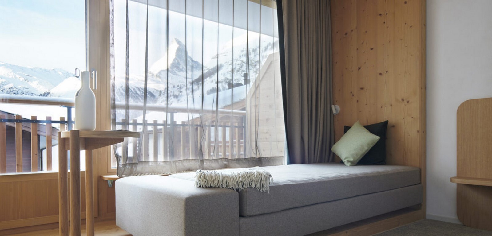 Hotel Carina, Zermatt_Bay windows_© Carinazermatt