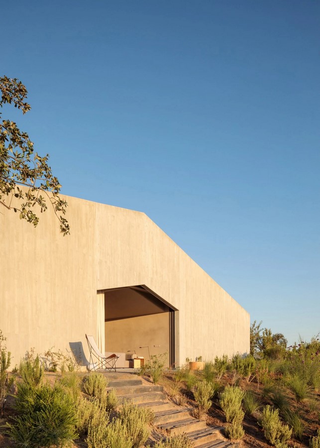 Minimalist concrete holiday homes with matching cutaways built by Manuel Aires Mateus - Sheet3